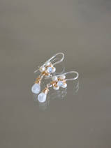 earrings Jasmine mini moonstone and pearls