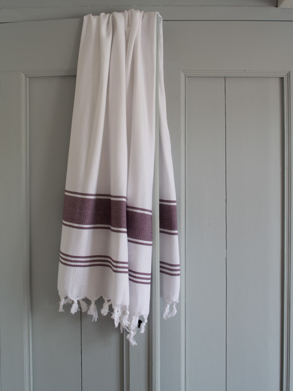 hammam towel white/aubergine