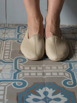 leather house slippers - beige