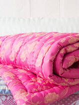 materassino trapuntato rosa scuro e giallo 180x50 cm
