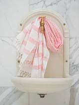 towel candy pink