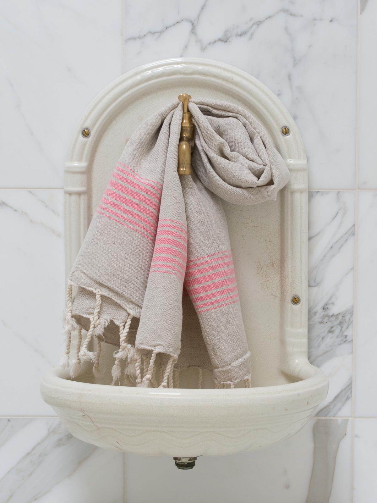 asciugamano hammam in lino rosa confetto a righe