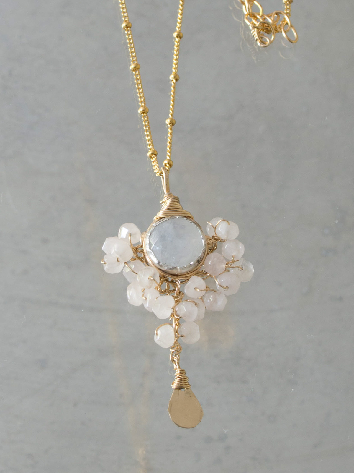 necklace Goddess rose quartz and moonstone
