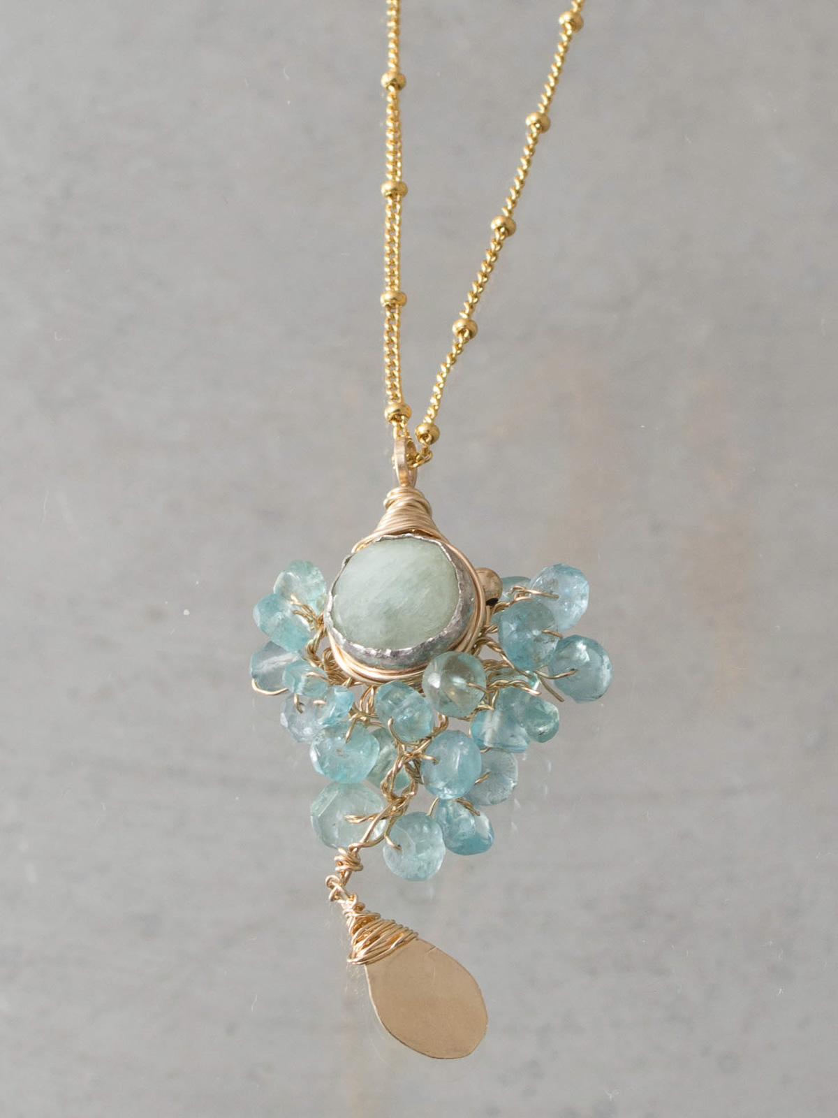 necklace Goddess aquamarine, apatite