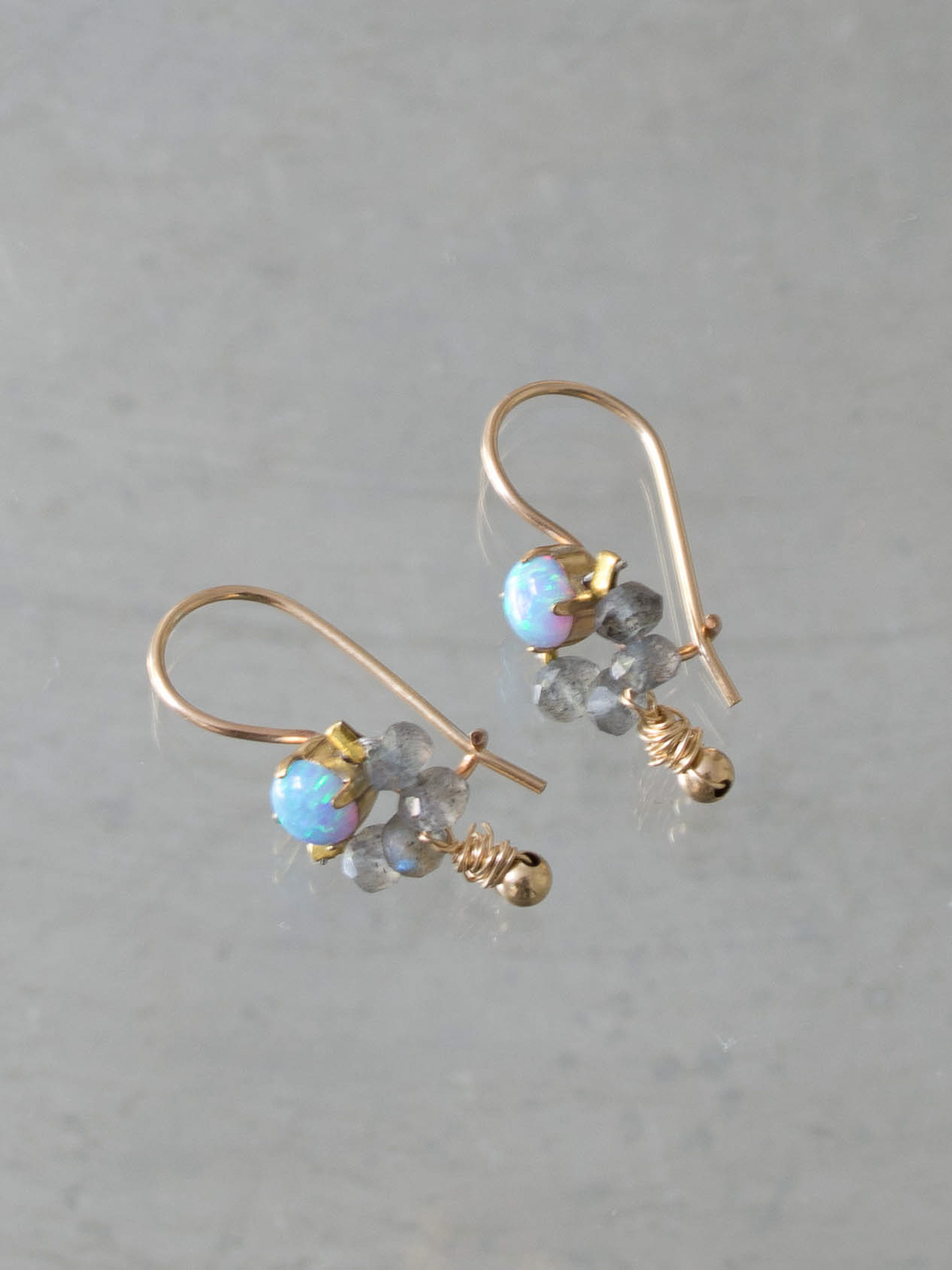 boucles d'oreilles Dancer opale bleue, labradorite