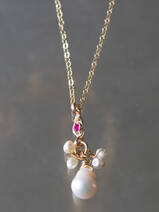 necklace Small Cluster pearls, fuchsia crystal