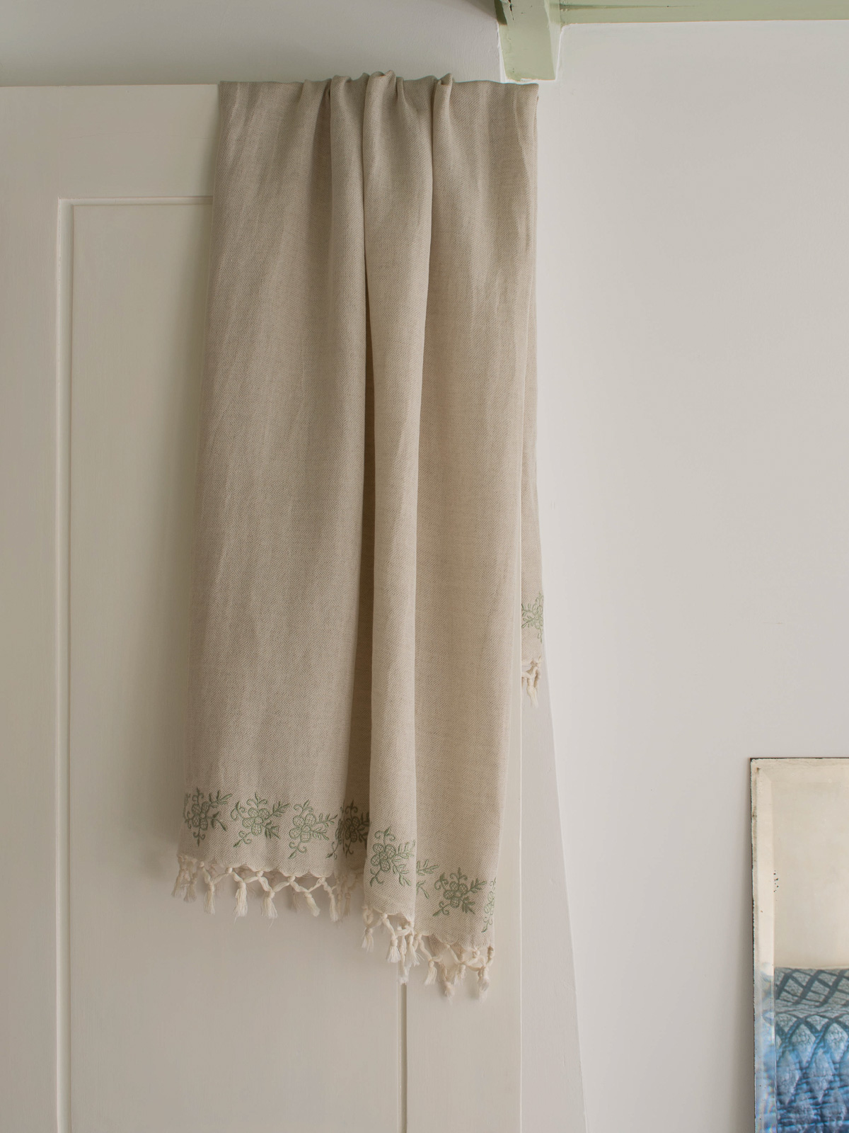 linen hamam towel embroidery green
