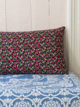 cushion 100x50 cm dark pink daisies