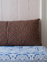 cushion 100x50 cm red violets