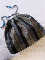 drawstring pouch darkblue grey striped