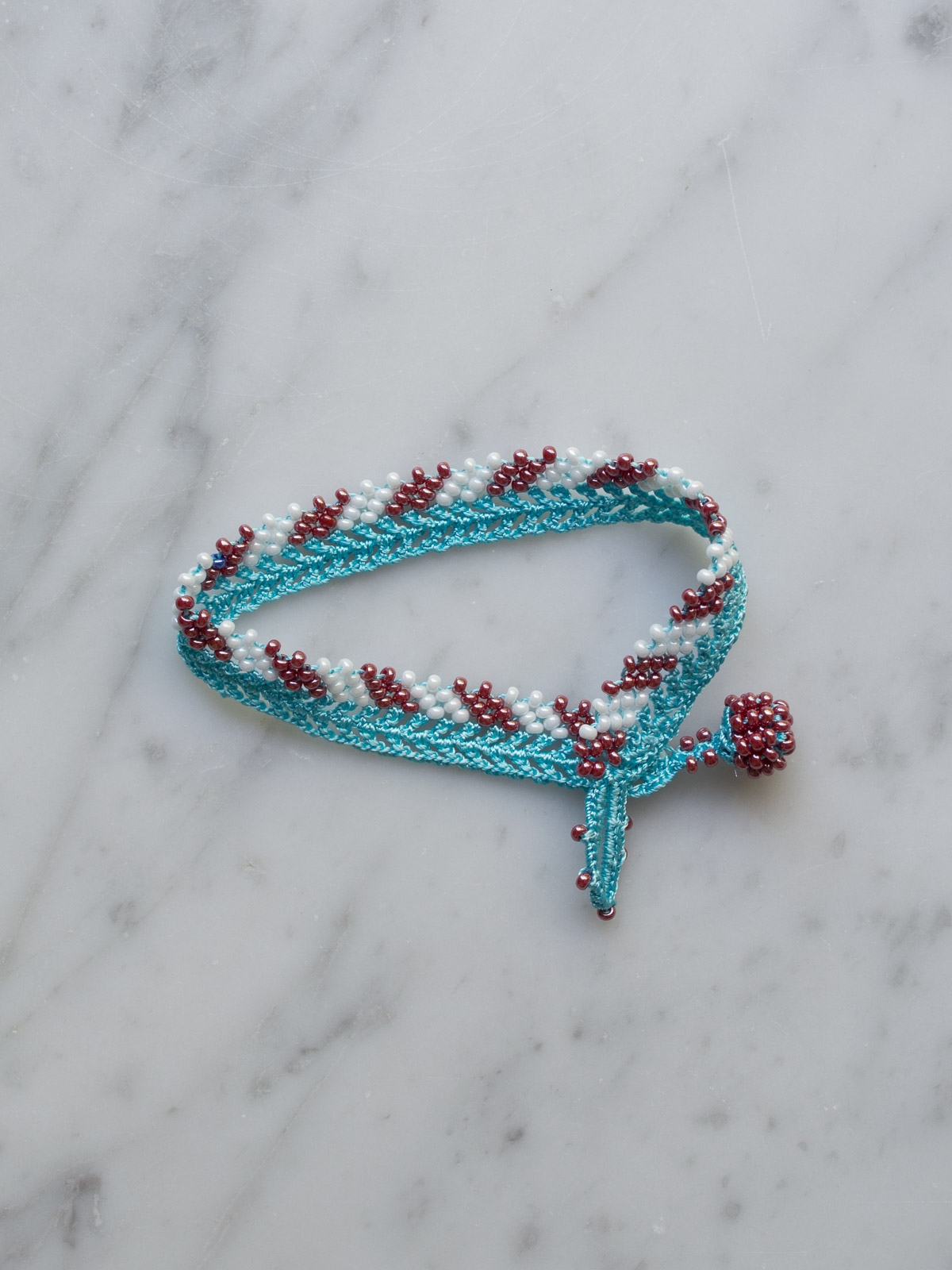 How to Make a Double Strand Stretch Bracelet - Living a Real Life