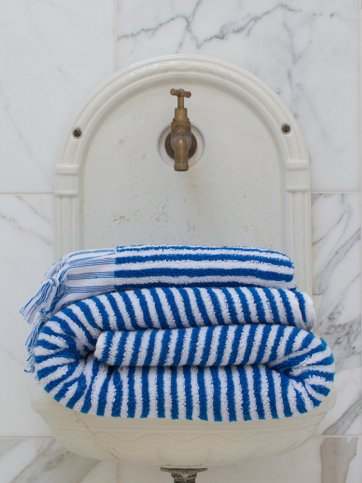 gestreepte handdoek mediteraanblauw 170x90 cm