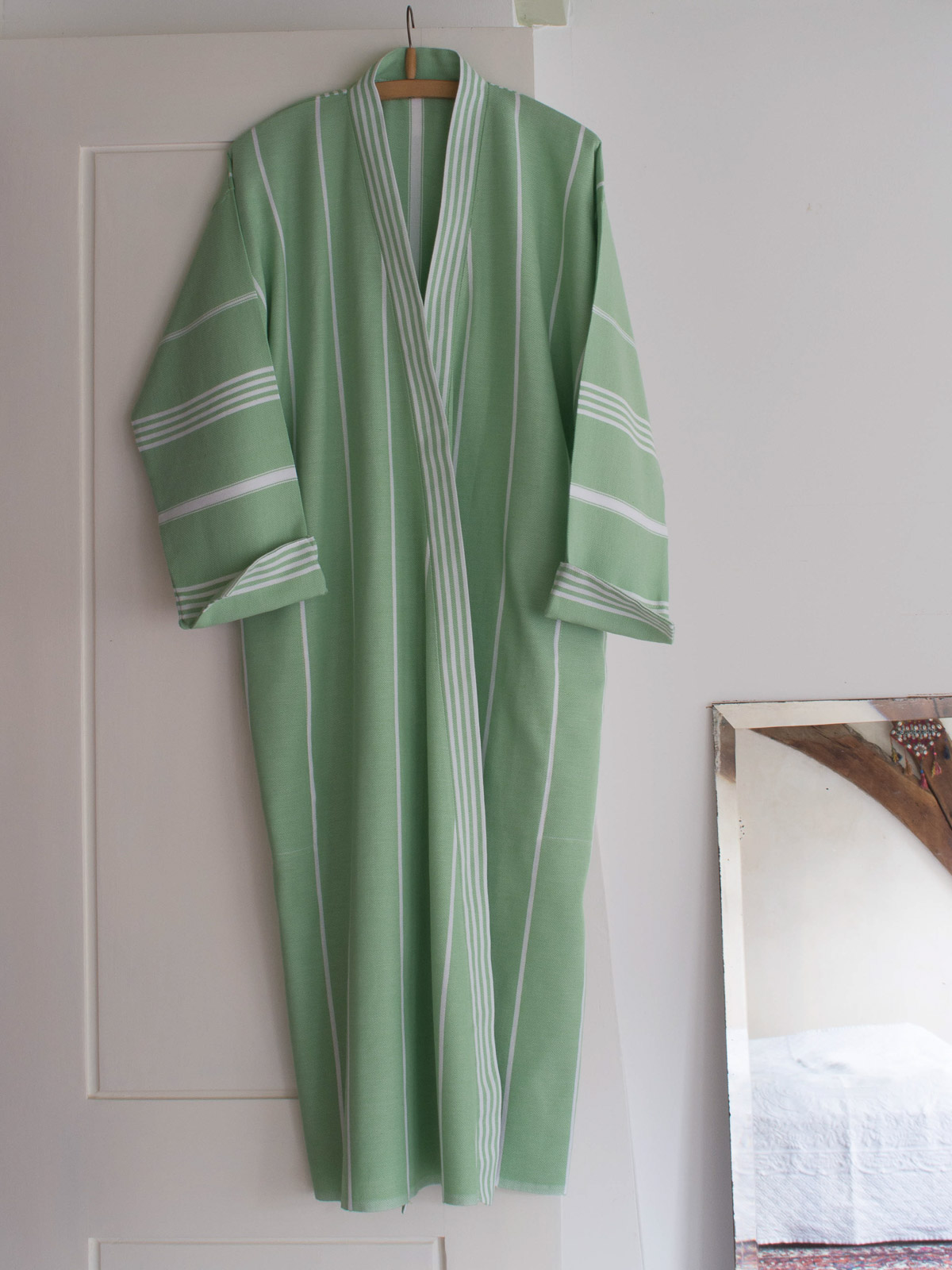 hammam bathrobe size L, pistachio green