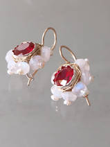 earrings Flower red crystal and moonstone